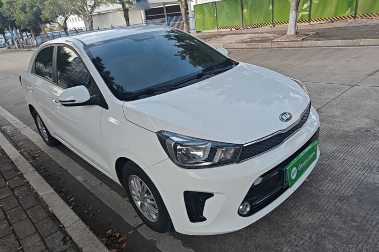 Used Kia Pegas 2017 1.4L Manual Value Edition Front Right 45 Deg