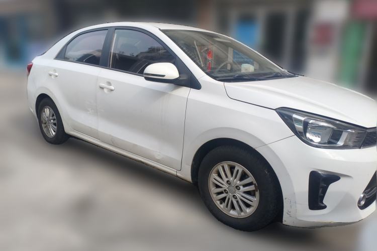 Used Kia Pegas 2017 1.4L Manual Value Edition Front Right 45 Deg