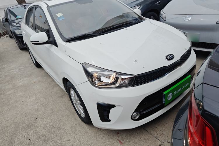 Used Kia Pegas 2017 1.4L Automatic Value Edition Front Right 45 Deg