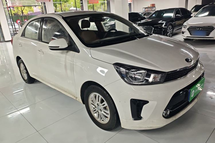 Used Kia Pegas 2017 1.4L Manual Value Edition Front Right 45 Deg