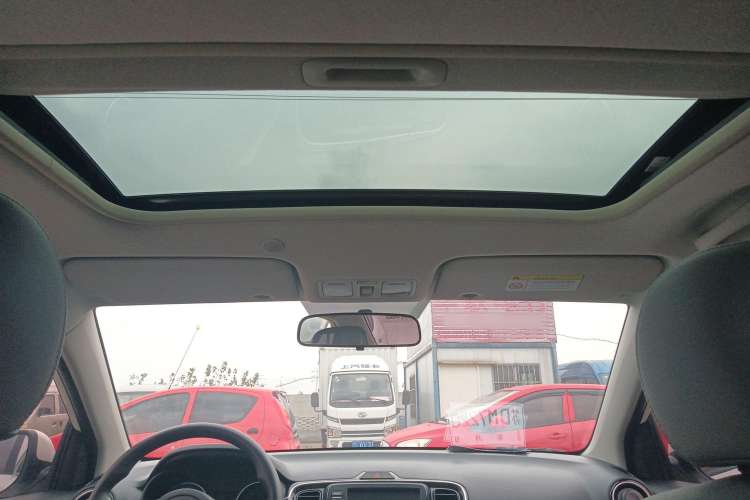Used Kia Pegas 2017 1.4L Manual Deluxe Edition Headliner
