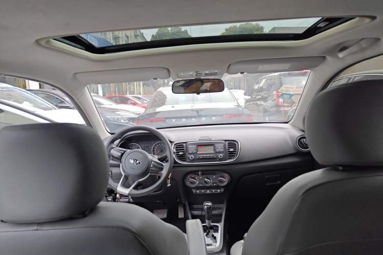 Used Kia Pegas 2017 1.4L Automatic Value Edition Headliner