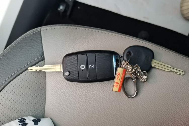 Used Kia Pegas 2017 1.4L Manual Value Edition Interior 1