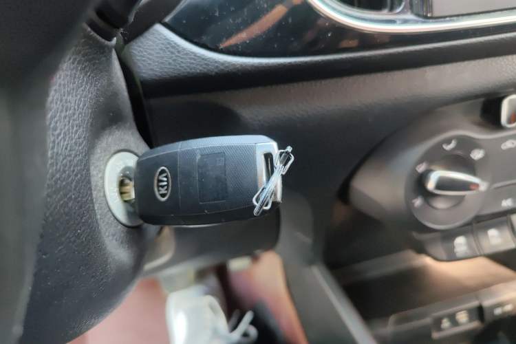 Used Kia Pegas 2017 1.4L Manual Fashion Edition Smart Interior 1