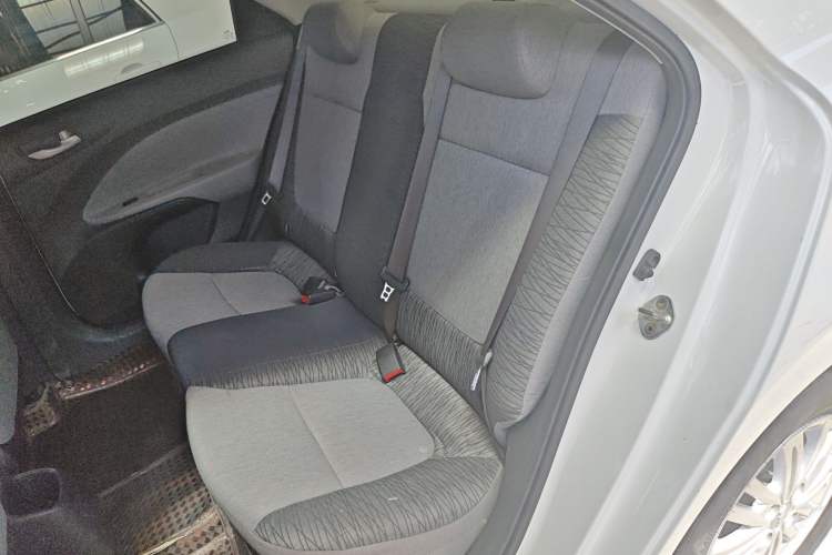 Used Kia Pegas 2017 1.4L Manual Fashion Edition Smart Interior 1