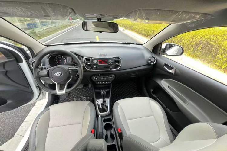 Used Kia Pegas 2017 1.4L Automatic Value Edition Interior 1