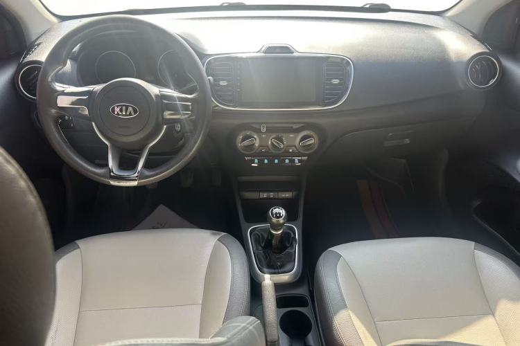 Used Kia Pegas 2017 1.4L Manual Value Edition Interior 1
