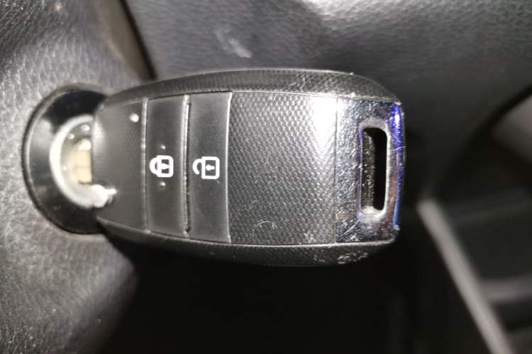 Used Kia Pegas 2017 1.4L Automatic Value Edition Interior 1