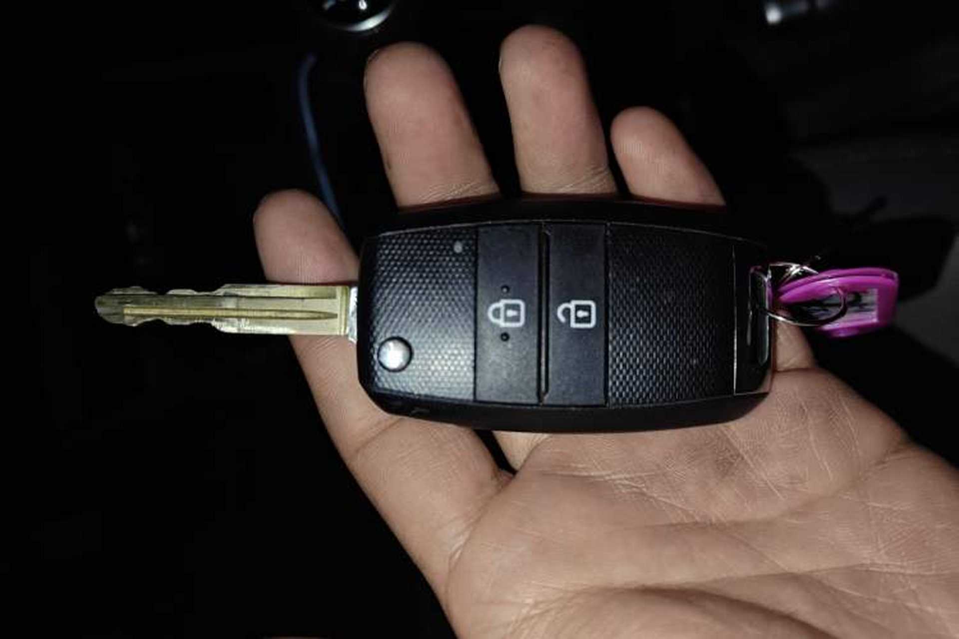 Used Kia Pegas 2017 1.4L Manual Value Edition Interior 1