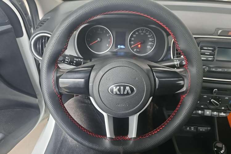 Used Kia Pegas 2017 1.4L Automatic Value Edition Interior 4