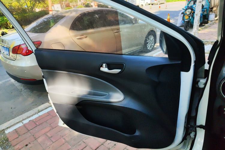 Used Kia Pegas 2017 1.4L Manual Fashion Edition Smart Interior 7