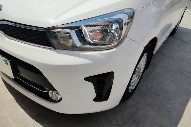 Used Kia Pegas 2017 1.4L Automatic Value Edition Left Front Headlight