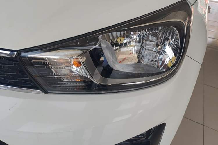 Used Kia Pegas 2017 1.4L Manual Fashion Edition Smart Left Front Headlight