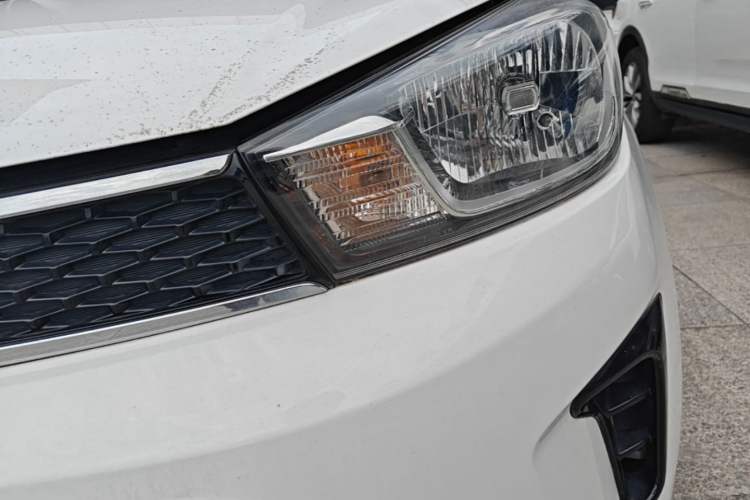 Used Kia Pegas 2017 1.4L Automatic Value Edition Left Front Headlight