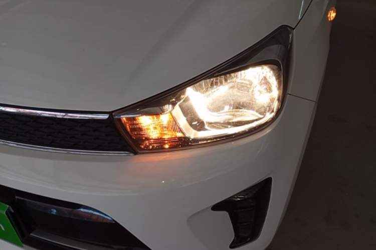 Used Kia Pegas 2017 1.4L Manual Fashion Edition Smart Left Front Headlight