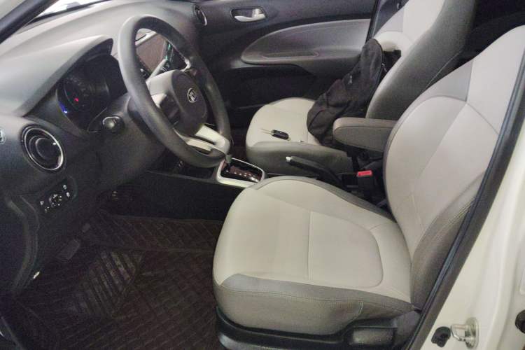 Used Kia Pegas 2017 1.4L Automatic Value Edition Left Front Seat