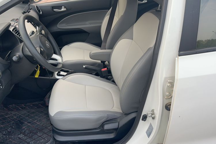 Used Kia Pegas 2017 1.4L Automatic Value Edition Left Front Seat