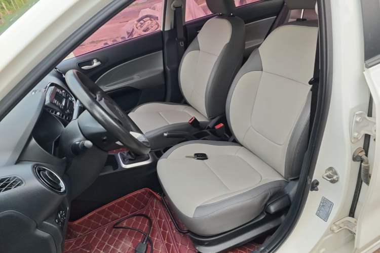 Used Kia Pegas 2017 1.4L Manual Value Edition Left Front Seat