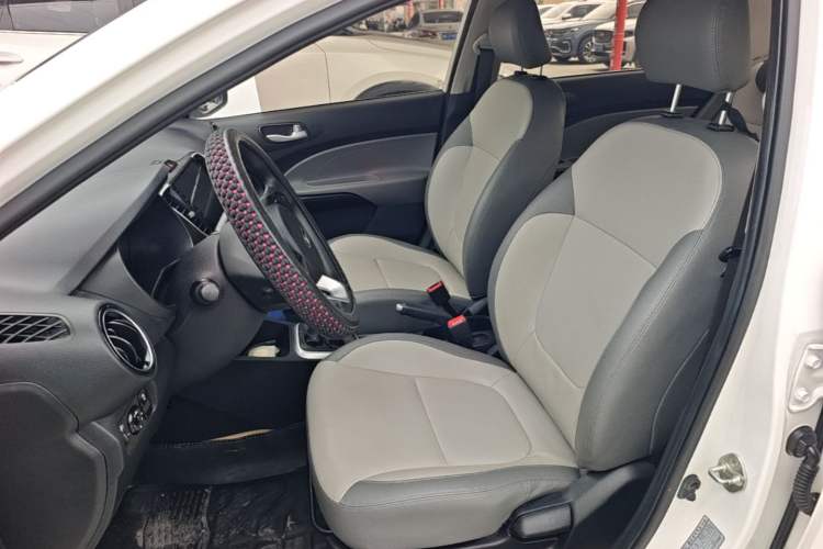 Used Kia Pegas 2017 1.4L Manual Value Edition Left Front Seat