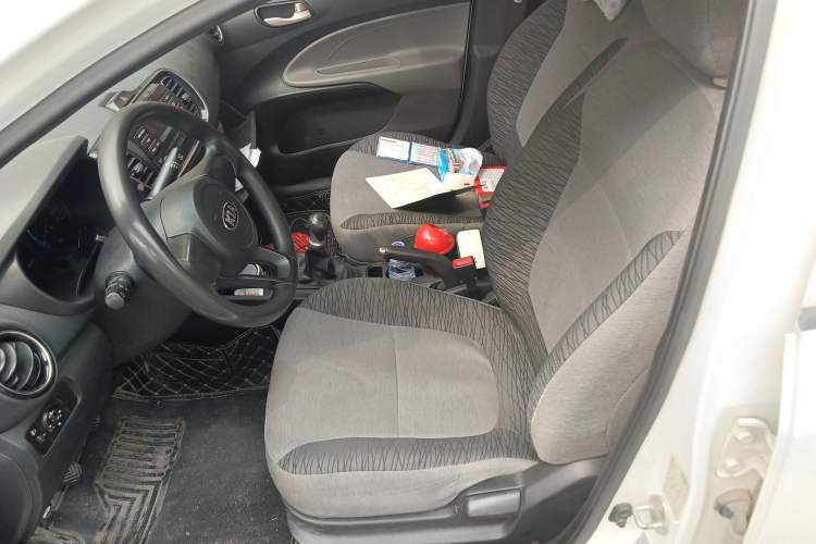 Used Kia Pegas 2017 1.4L Manual Fashion Edition Smart Left Front Seat