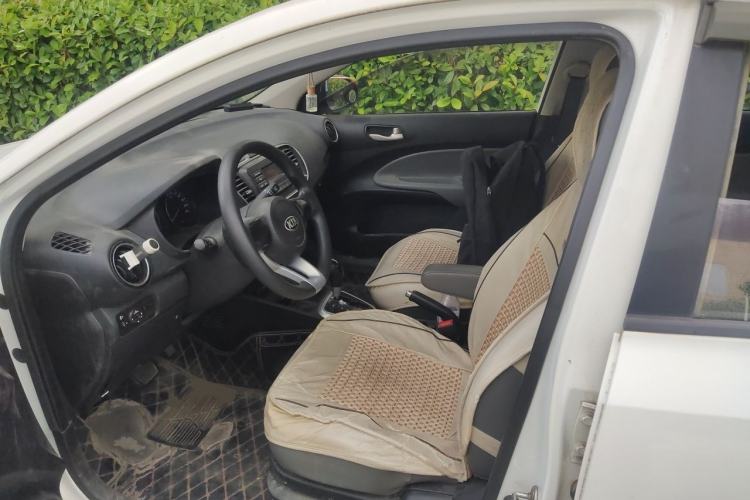 Used Kia Pegas 2017 1.4L Automatic Value Edition Left Front Seat