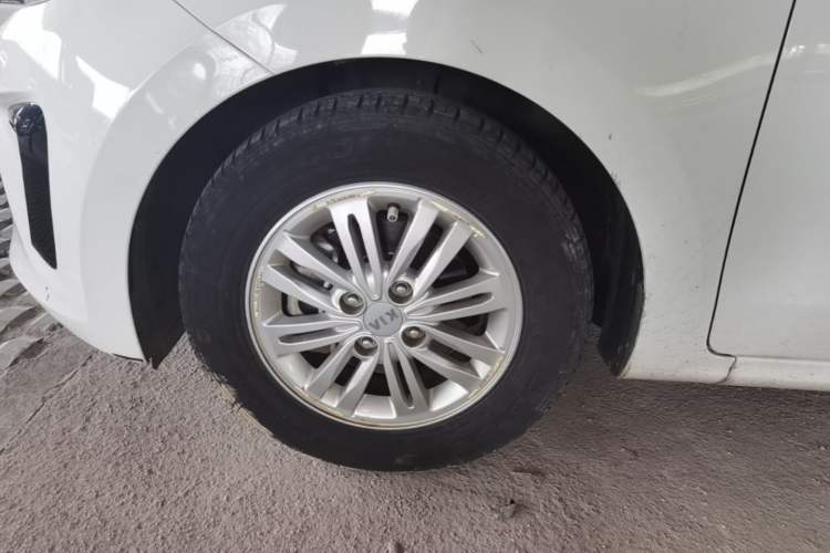 Used Kia Pegas 2017 1.4L Manual Fashion Edition Smart Left Front Wheel Hub