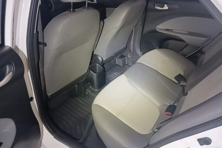 Used Kia Pegas 2017 1.4L Automatic Value Edition Left Rear Seat