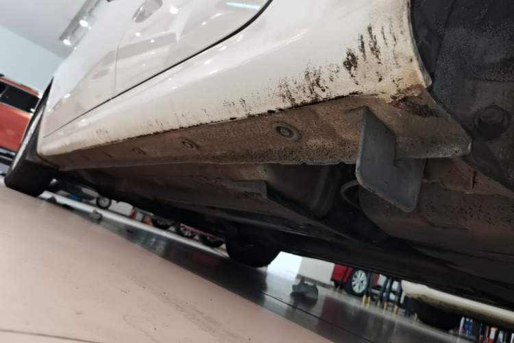 Used Kia Pegas 2017 1.4L Manual Value Edition Left Side Sill