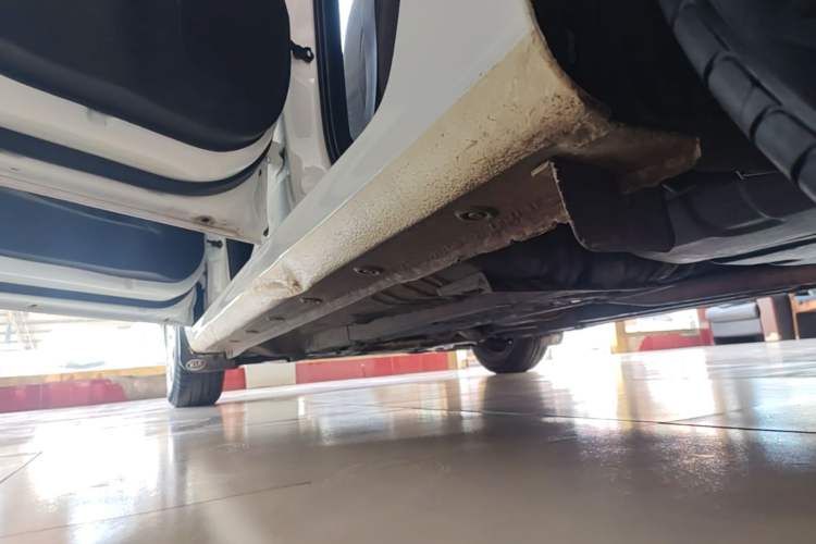Used Kia Pegas 2017 1.4L Manual Fashion Edition Smart Left Side Sill