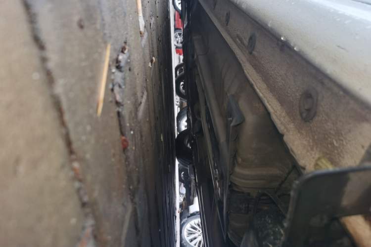 Used Kia Pegas 2017 1.4L Automatic Value Edition Left Side Sill