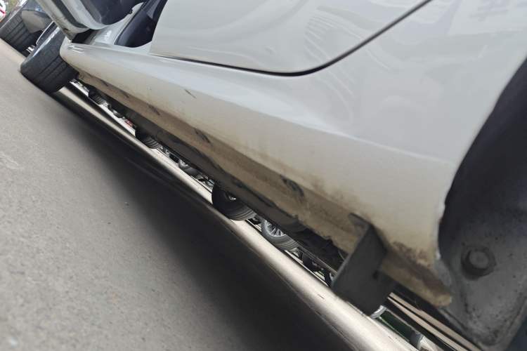 Used Kia Pegas 2017 1.4L Automatic Value Edition Left Side Sill