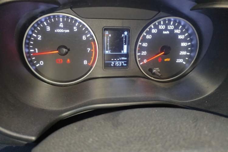 Used Kia Pegas 2017 1.4L Manual Value Edition Odometer Close Up