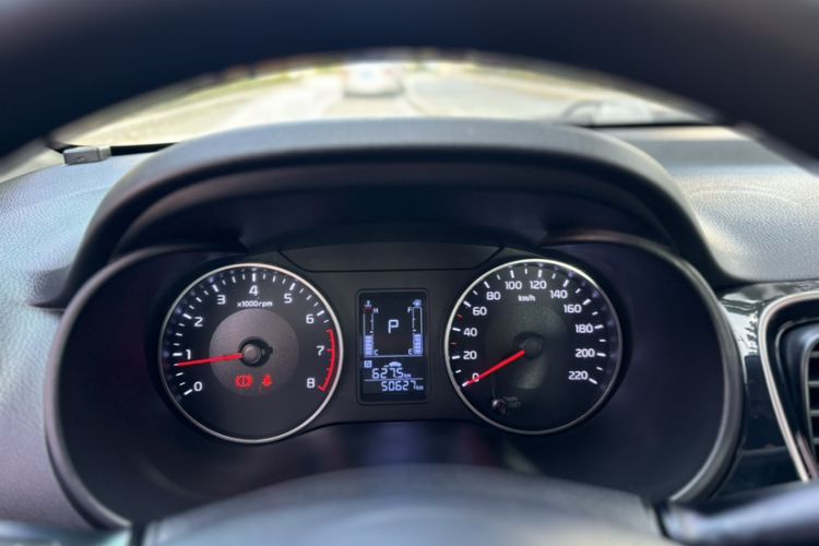 Used Kia Pegas 2017 1.4L Automatic Deluxe Edition Odometer Close Up