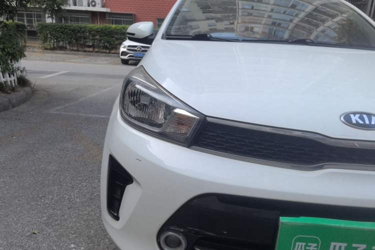 Used Kia Pegas 2017 1.4L Manual Value Edition Right Front Headlight