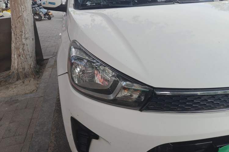 Used Kia Pegas 2017 1.4L Manual Fashion Edition Smart Right Front Headlight