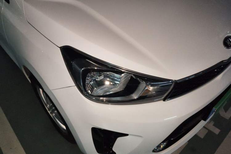 Used Kia Pegas 2017 1.4L Manual Value Edition Right Front Headlight