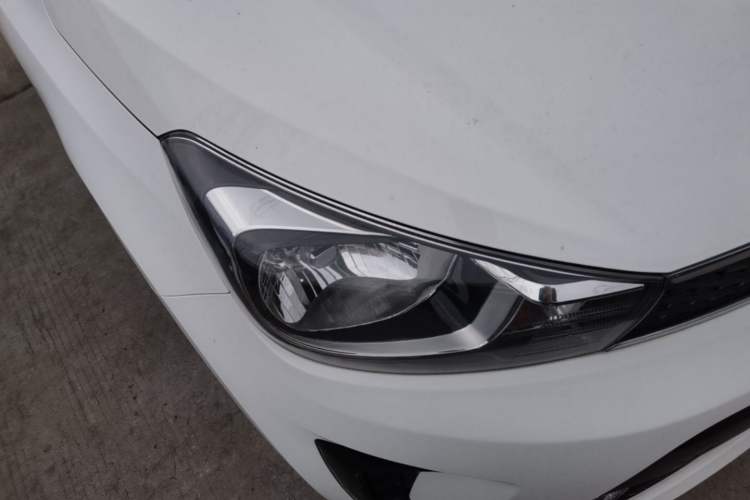 Used Kia Pegas 2017 1.4L Manual Value Edition Right Front Headlight