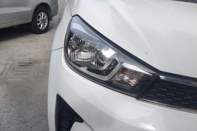 Used Kia Pegas 2017 1.4L Manual Value Edition Right Front Headlight