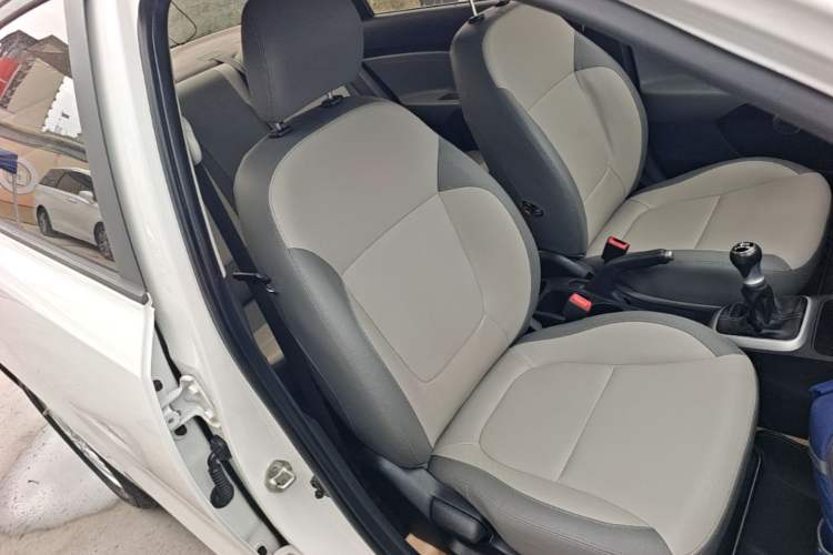 Used Kia Pegas 2017 1.4L Manual Value Edition Right Front Seat