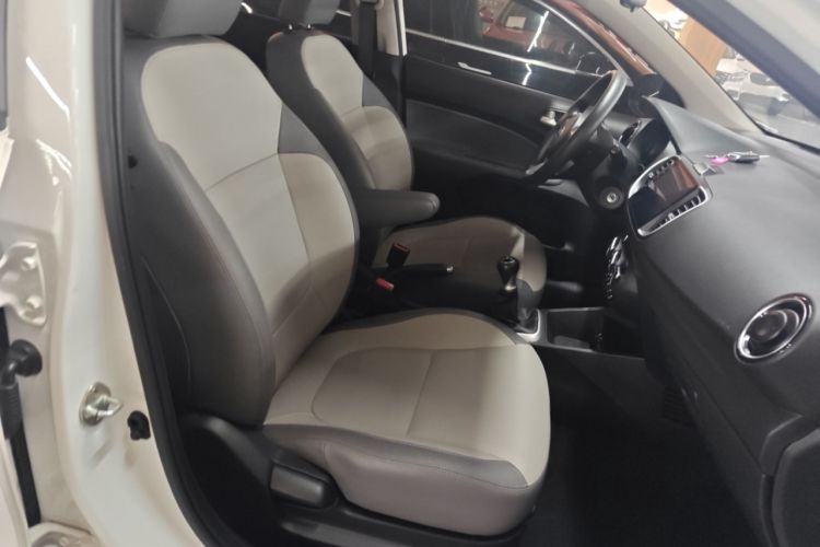 Used Kia Pegas 2017 1.4L Manual Value Edition Right Front Seat
