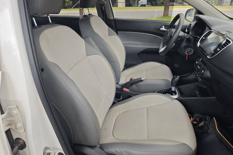 Used Kia Pegas 2017 1.4L Automatic Value Edition Right Front Seat