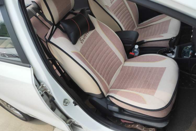 Used Kia Pegas 2017 1.4L Automatic Value Edition Right Front Seat