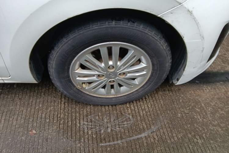 Used Kia Pegas 2017 1.4L Automatic Value Edition Right Front Wheel Hub
