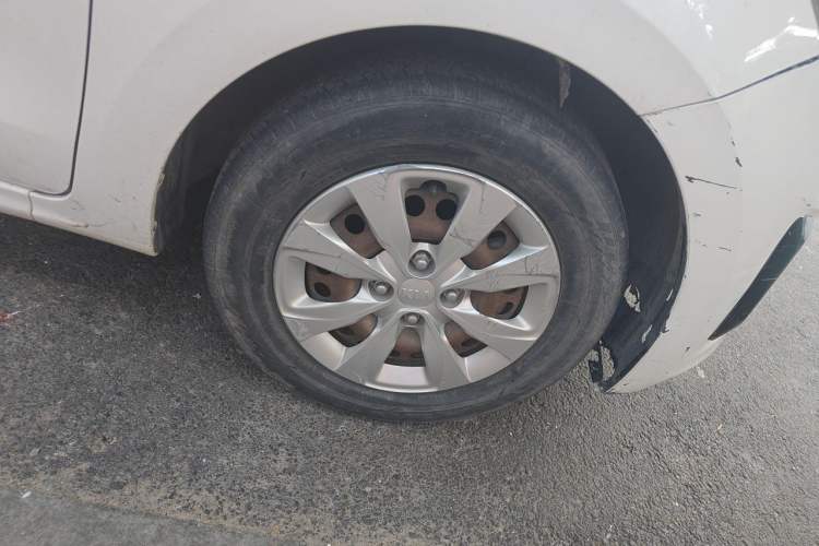 Used Kia Pegas 2017 1.4L Manual Fashion Edition Smart Right Front Wheel Hub