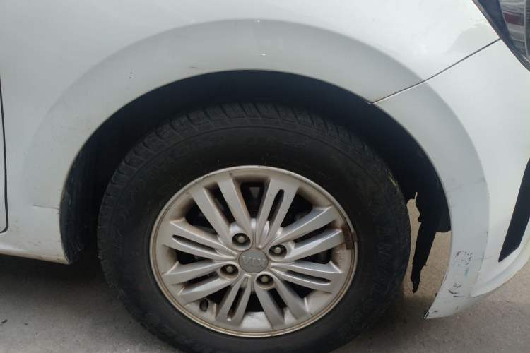 Used Kia Pegas 2017 1.4L Manual Value Edition Right Front Wheel Hub