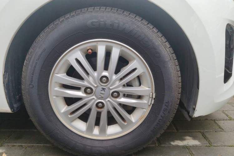 Used Kia Pegas 2017 1.4L Manual Value Edition Right Front Wheel Hub
