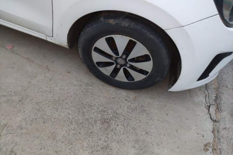 Used Kia Pegas 2017 1.4L Manual Fashion Edition Smart Right Front Wheel Hub