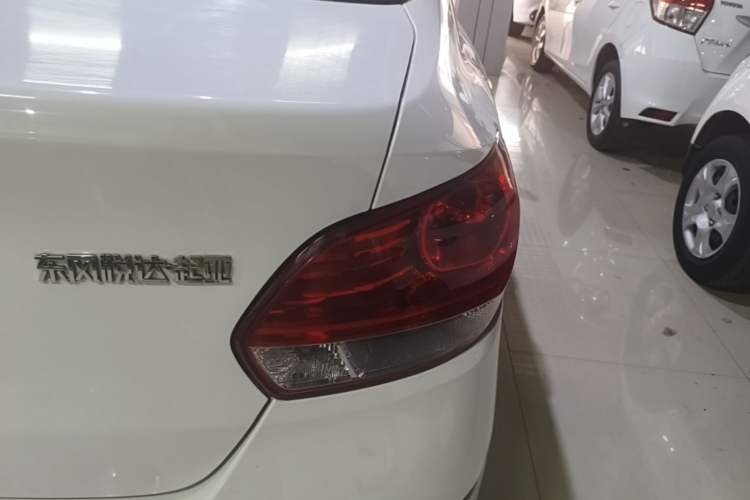 Used Kia Pegas 2017 1.4L Automatic Value Edition Right Rear Taillight