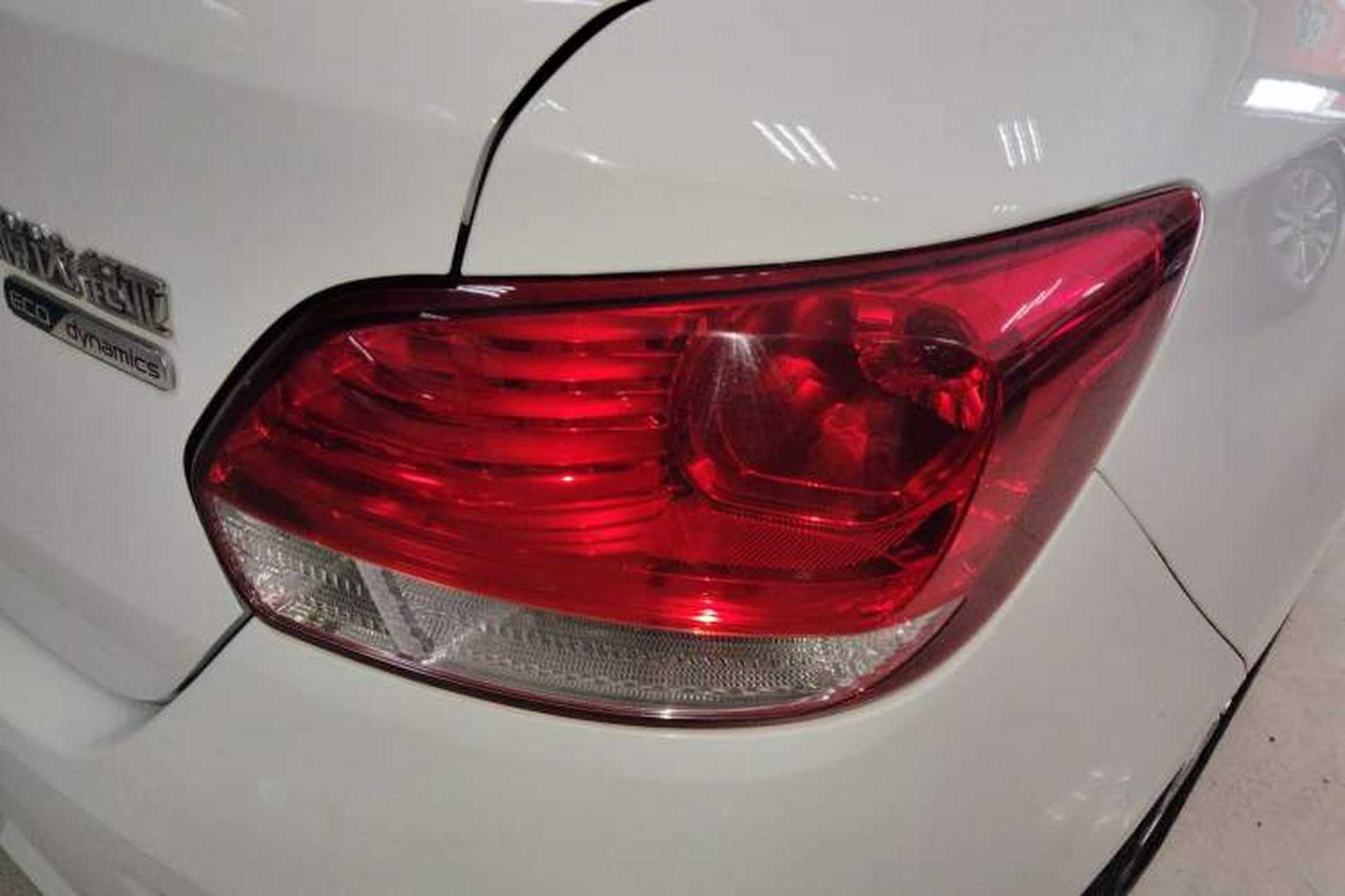 Used Kia Pegas 2017 1.4L Automatic Value Edition Right Rear Taillight