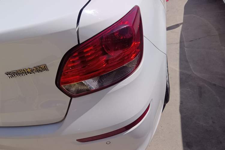 Used Kia Pegas 2017 1.4L Automatic Value Edition Right Rear Taillight